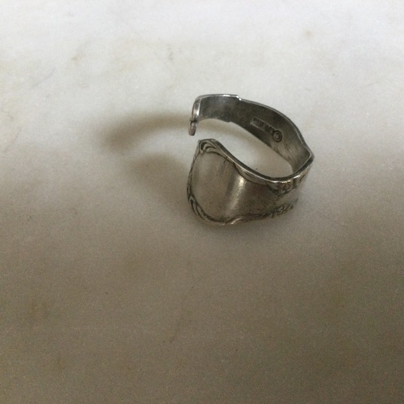 Vintage Sarah Coventry Spoon Ring - Picture 2 of 4